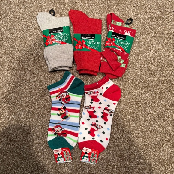 Holiday Socks Set - Picture 1 of 3